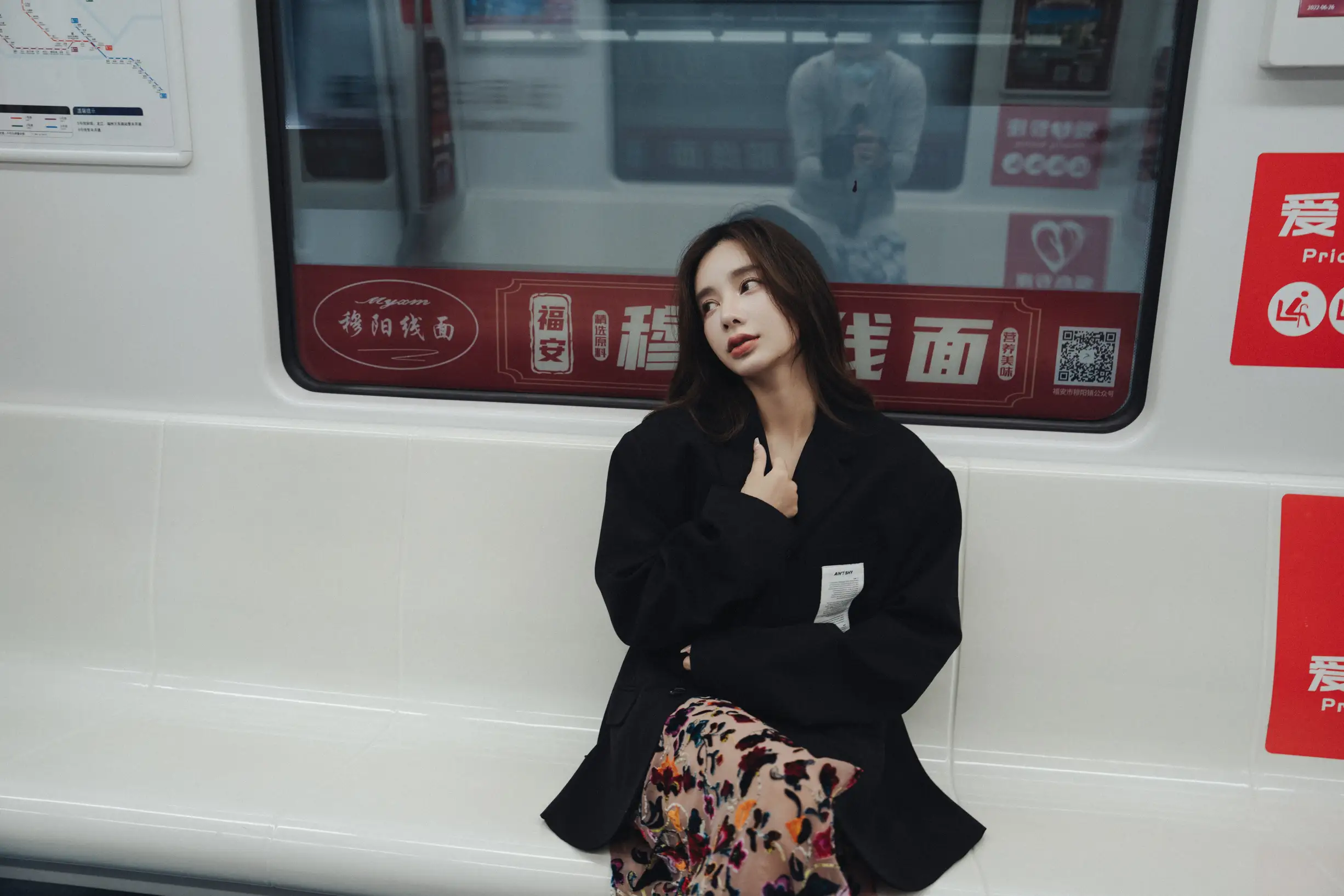 [YITUYU] 2022.08.05 Vol.1630 – Lonely Subway Classmate Shuwen#[41P]-27